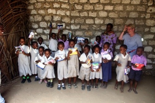 Die Kinder der Barsam Junior School in Kenia im Mai 2008